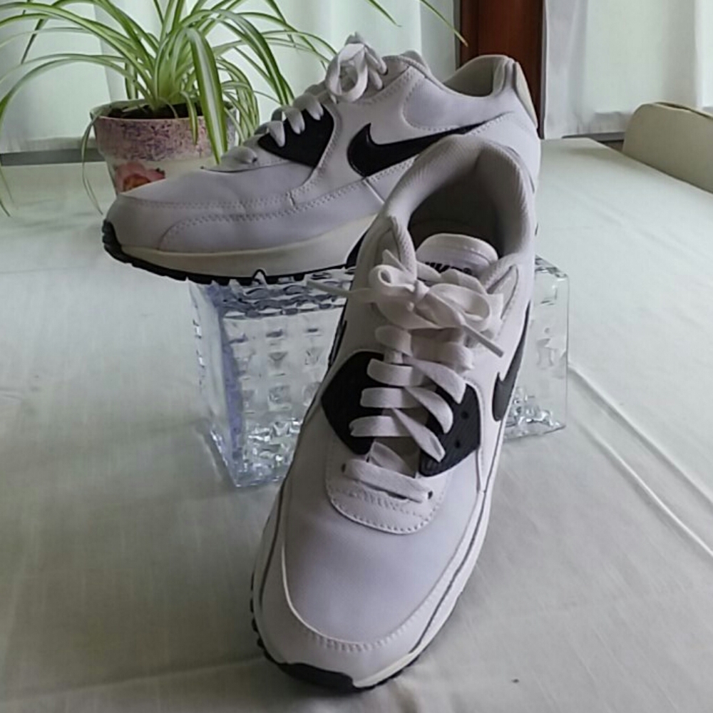 Nike White and Black Athletic Shoes